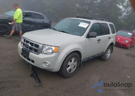 2009 Ford Escape Xlt from USA, damaged, VIN 1FMCU03G29KA09726